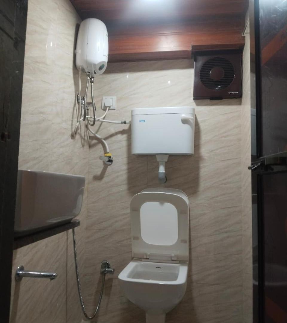 Guest house King Falcon *