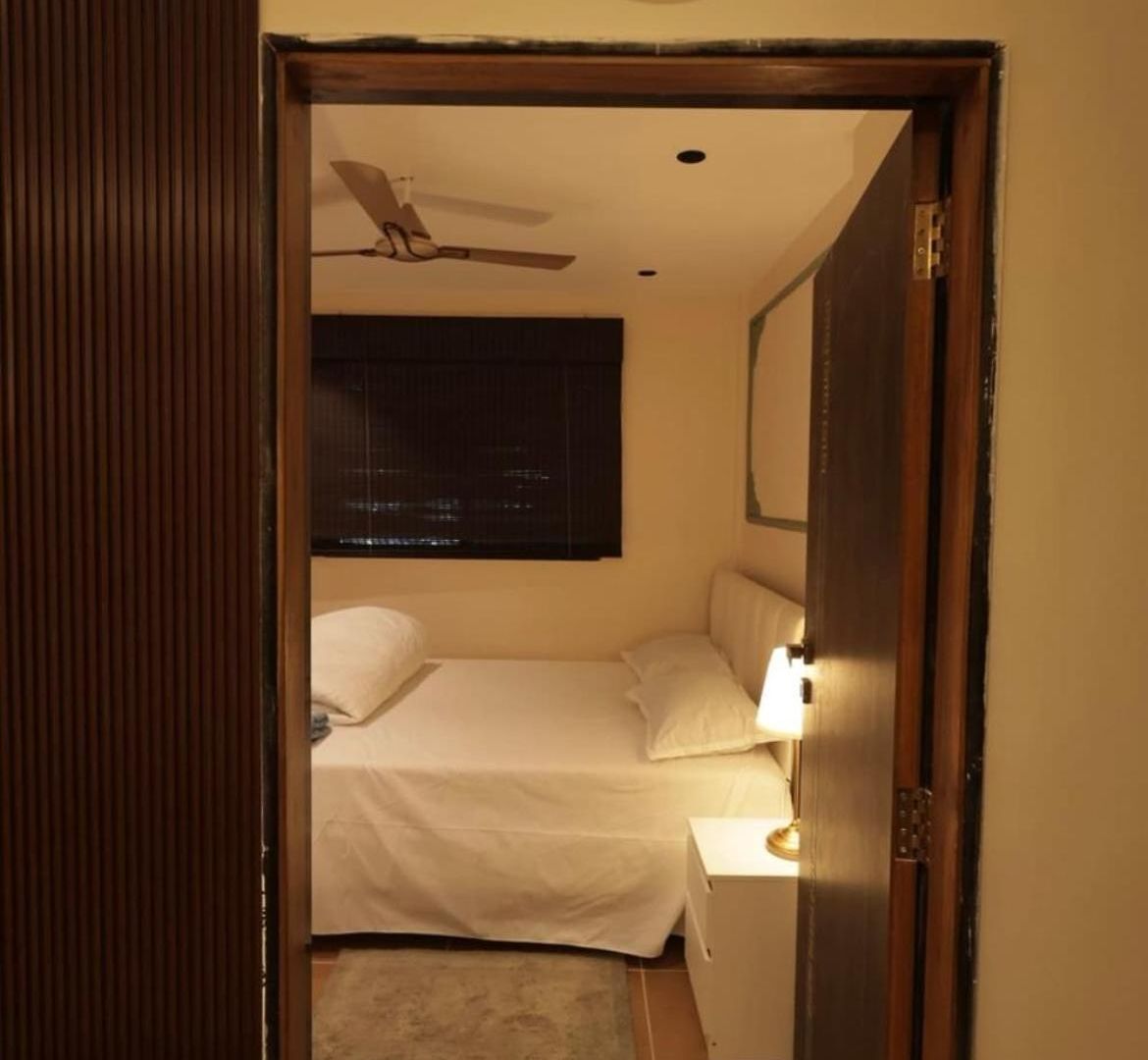 Spacious Affordable 1 Bhk Hill Road Bandra West Apartment Mumbai