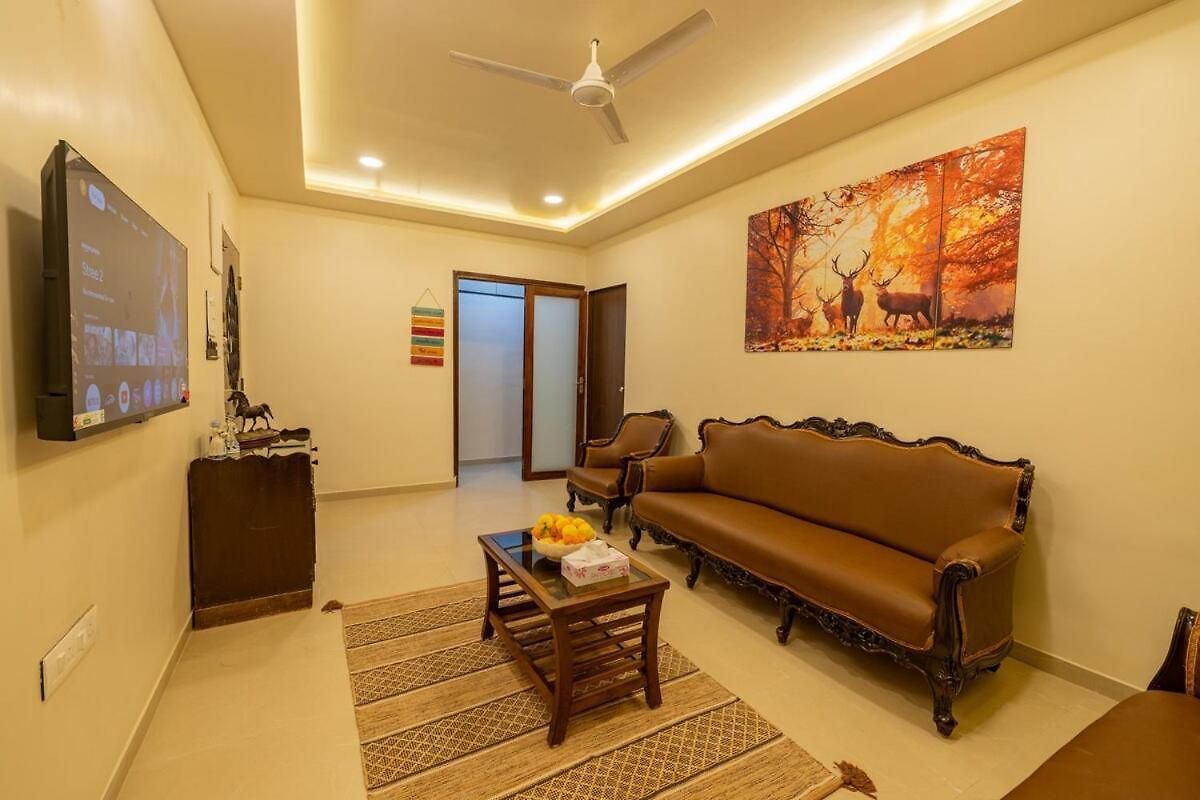 The Woodlands House Apartment