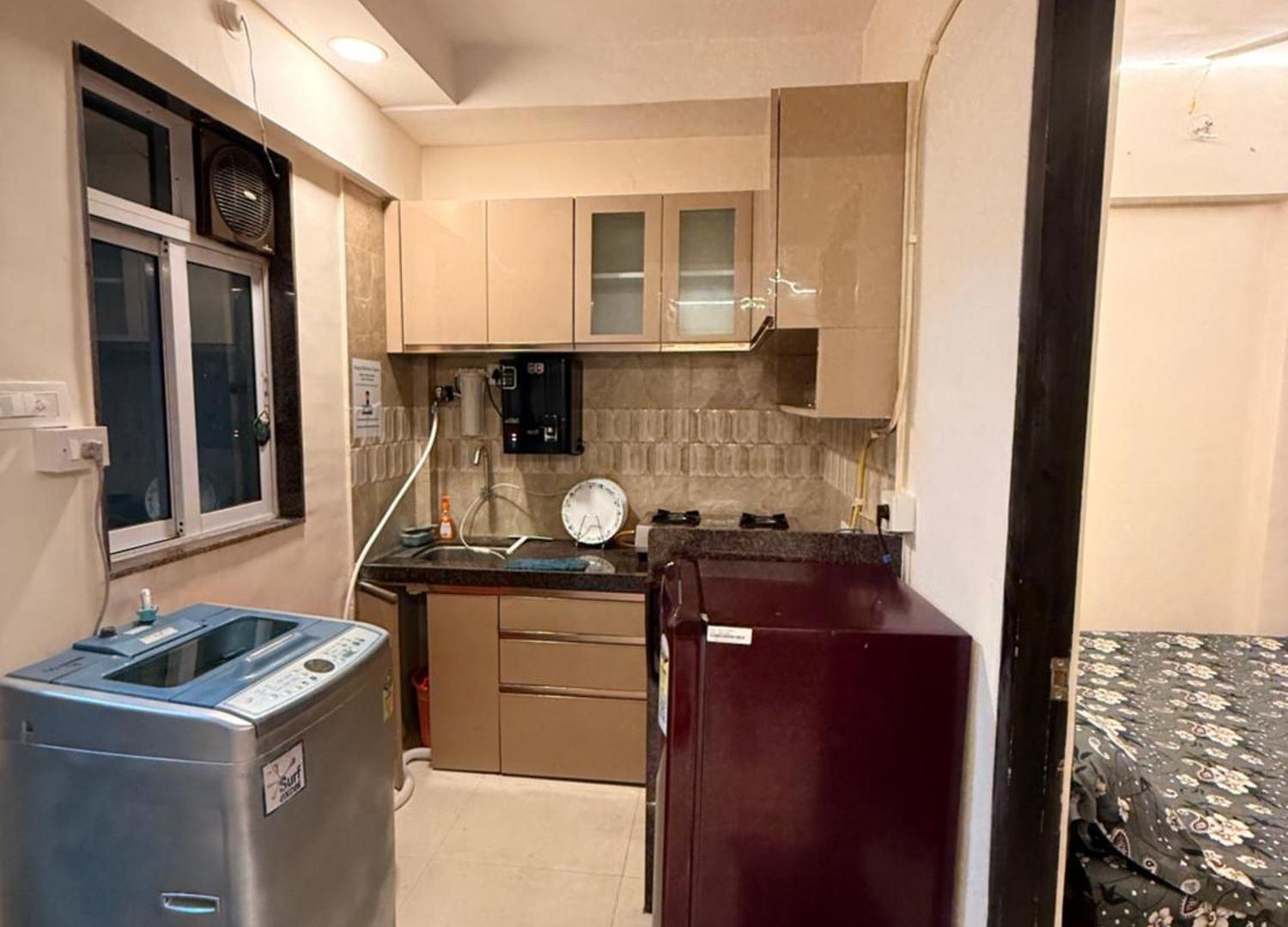 Apartment 1 Bhk Personal With Sea View At Versova Andheri West *