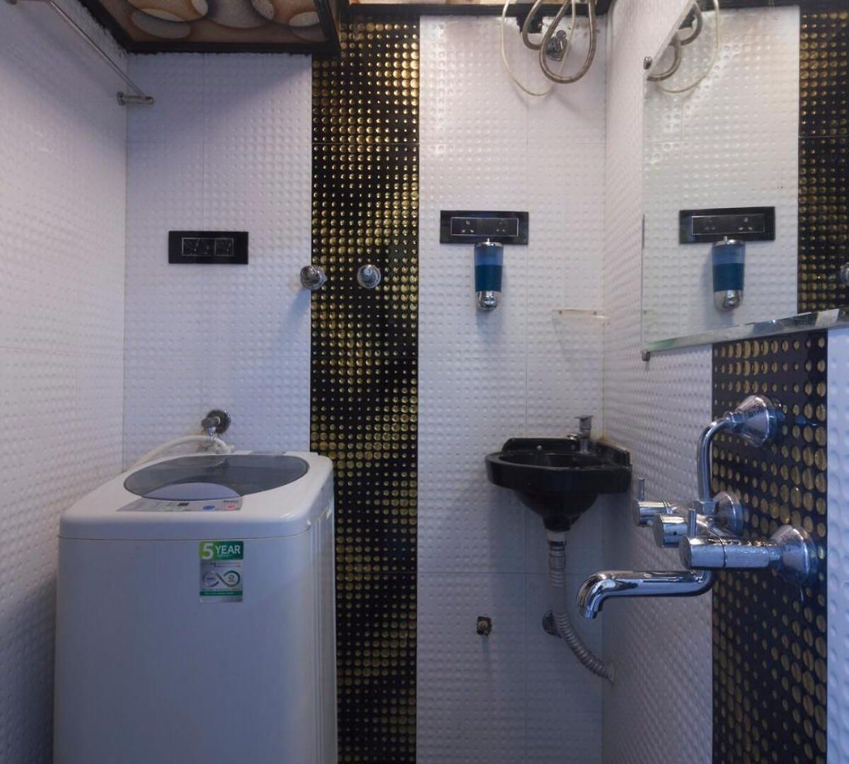 Apartment Wadhwani Service - Serenity