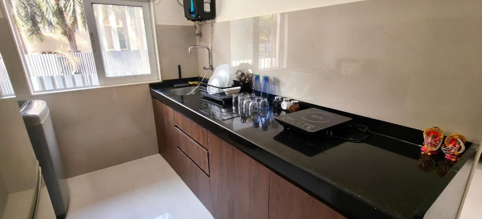 Ivy Signature Apartment, 2 Bhk, Andheri West *