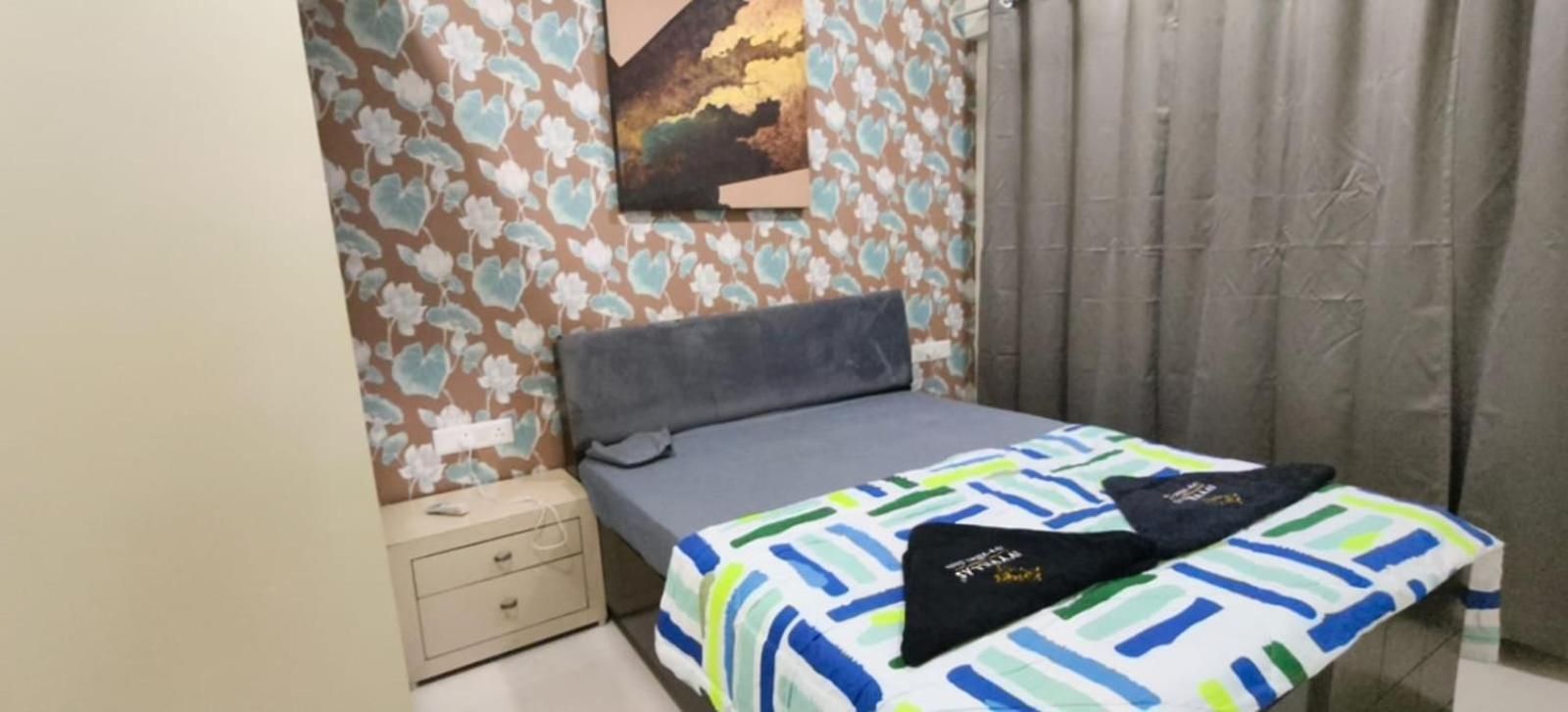 Ivy Signature Apartment, 2 Bhk, Andheri West Apartment