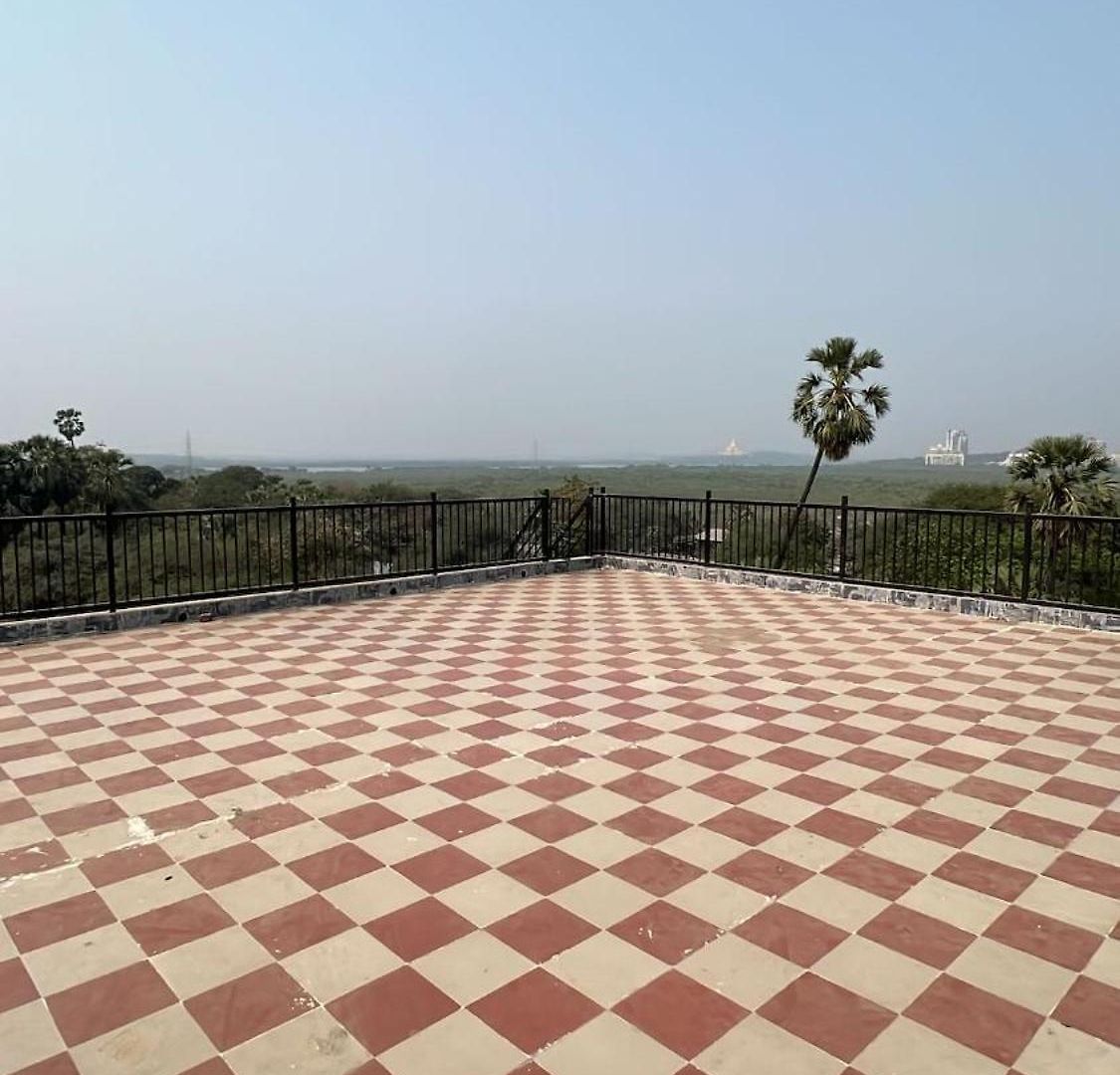 Shomens World 3rd Rooftop * Mumbai