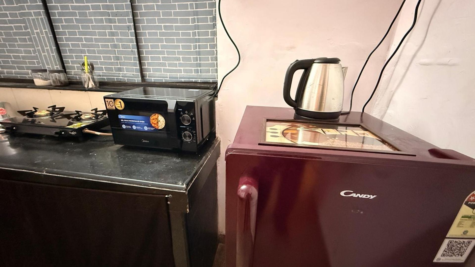 2 Personal At Versova Andheri West * Mumbai