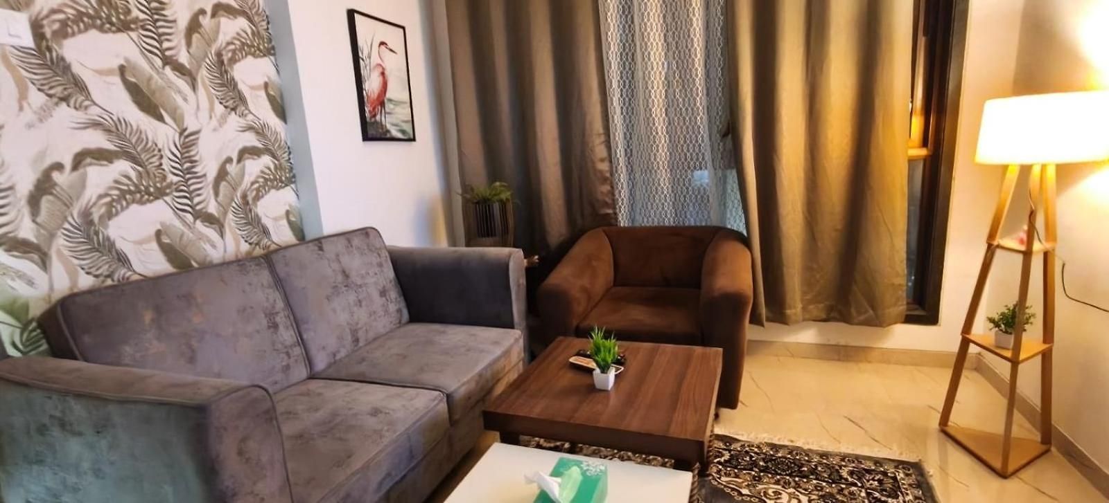 Ivy Urban Cozy 401 Private 1bhk 3 Min Nesco