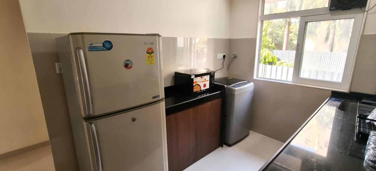 Ivy Signature Apartment, 2 Bhk, Andheri West Apartment *
