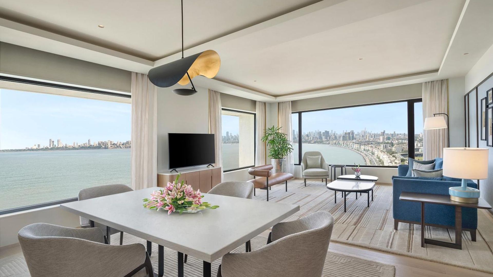 Trident Nariman Point 5*