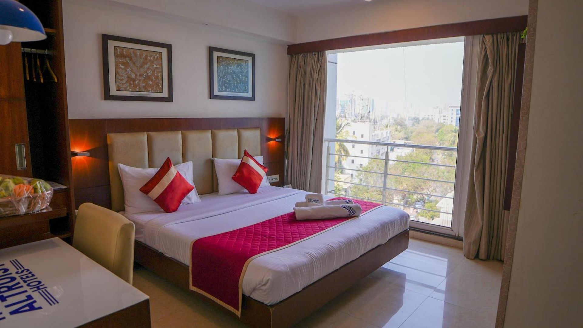 Hotel The Altruist Andheri Mumbai