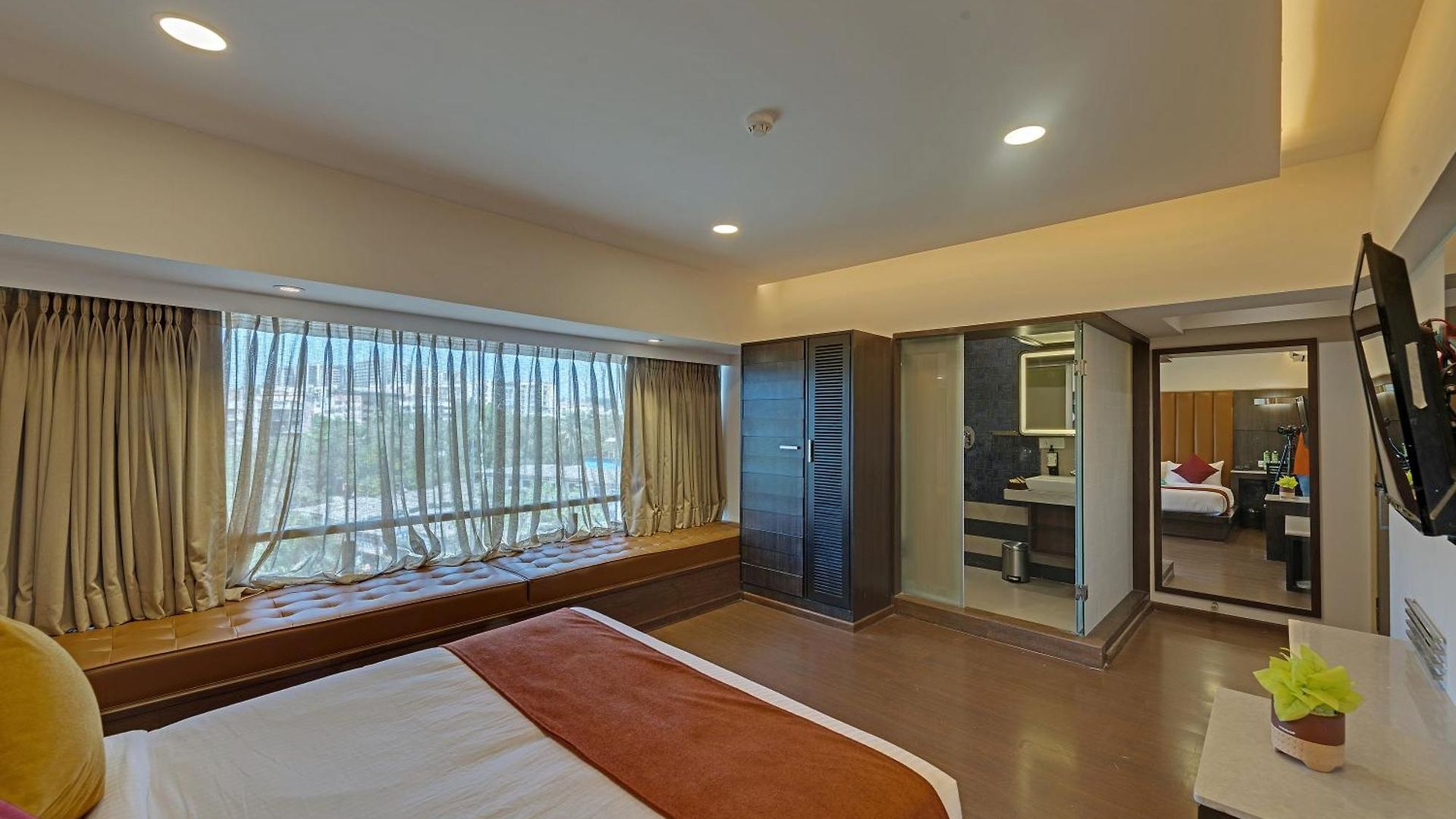 Hotel Comfort Metropolis