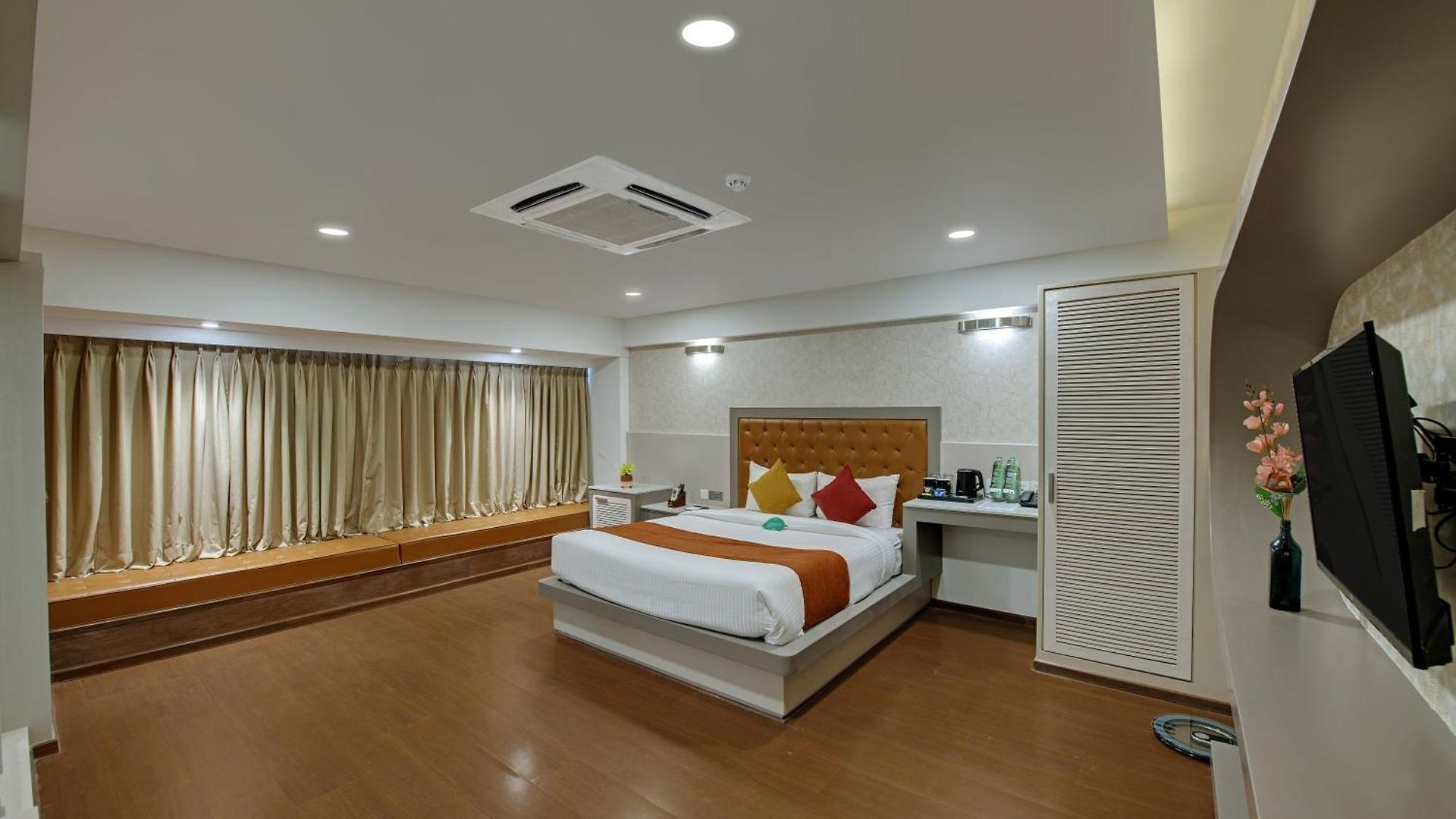Comfort Metropolis 4*