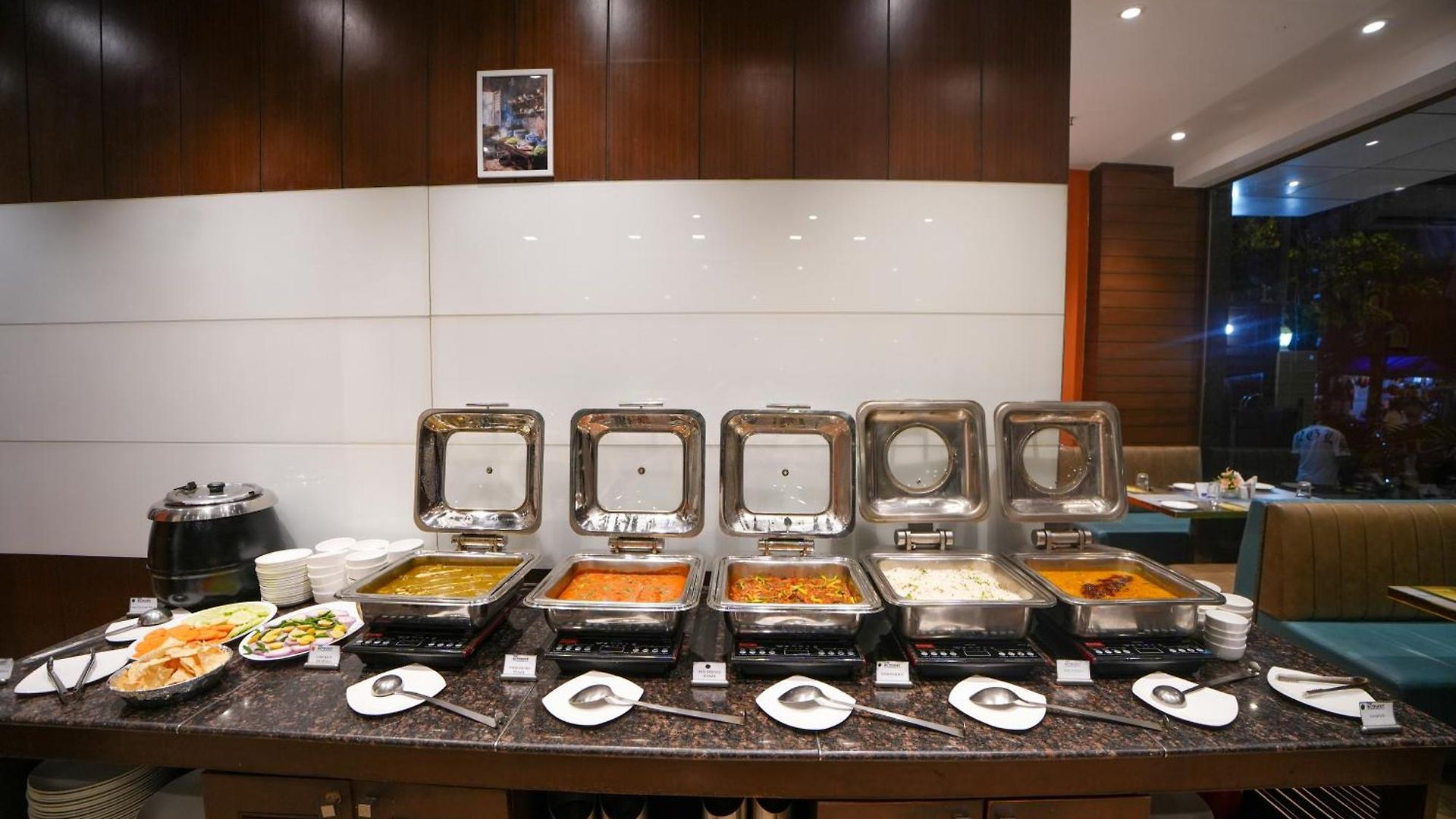 The Altruist Andheri 3*