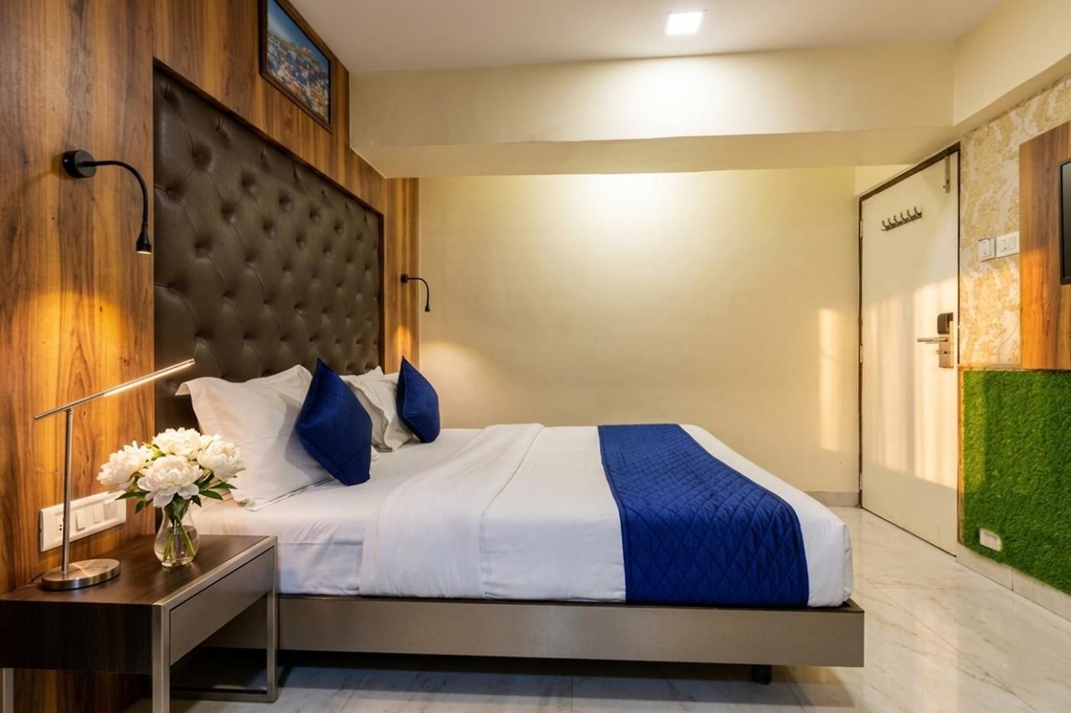 Hotel Ashyana - Near To Grant Road Station Mumbai