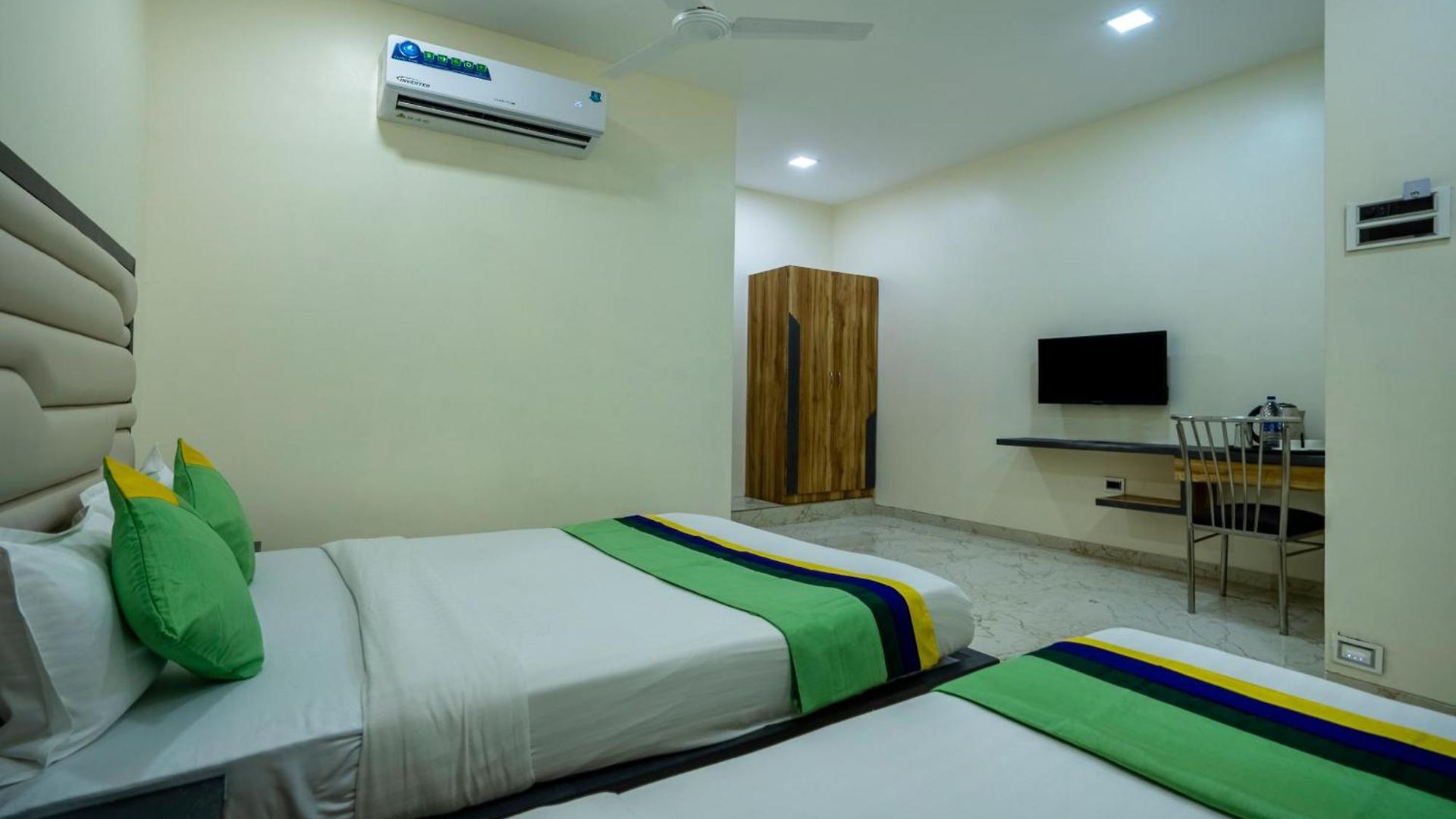 Treebo Zaid International Powai Mumbai