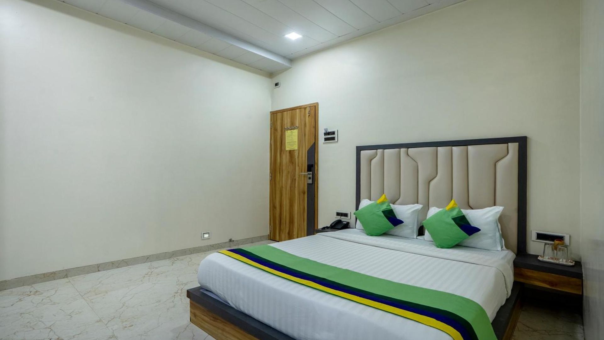 Hotel Treebo Zaid International Powai