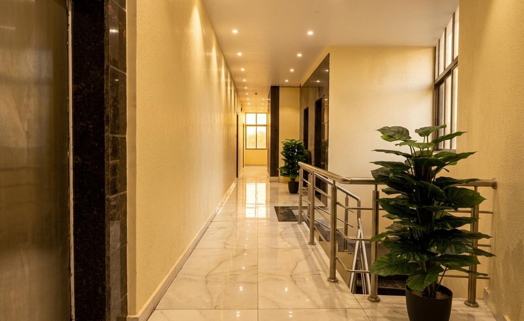 Ashyana - Near To Grant Road Station
