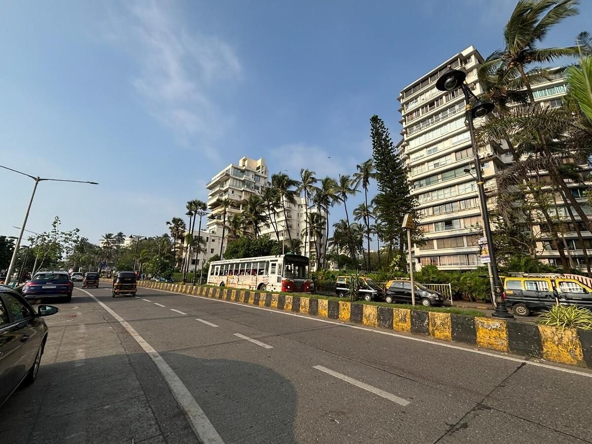 Sea-front 1-bhk At Carterroad * Mumbai