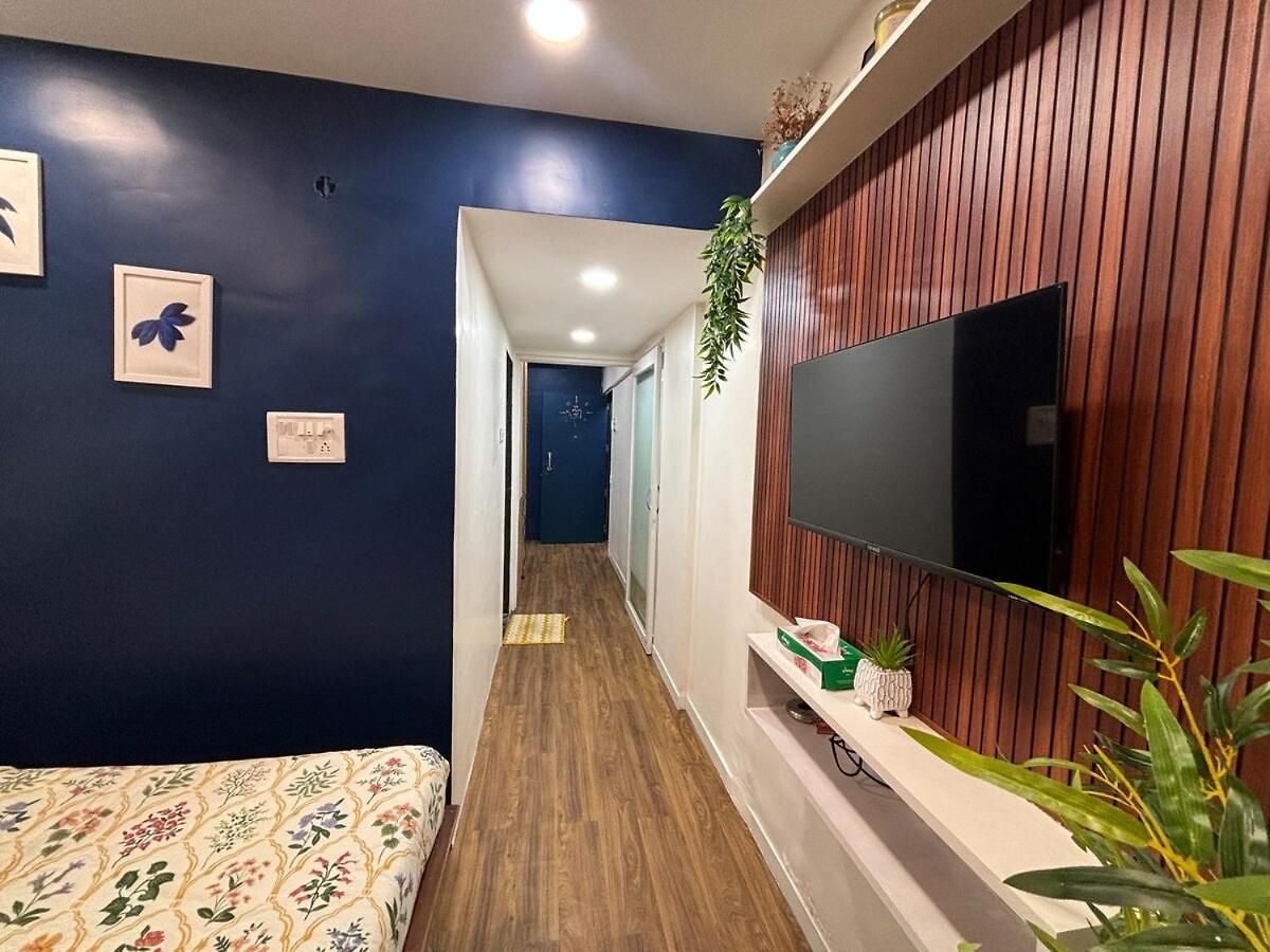 Sea-front 1-bhk At Carterroad * Mumbai