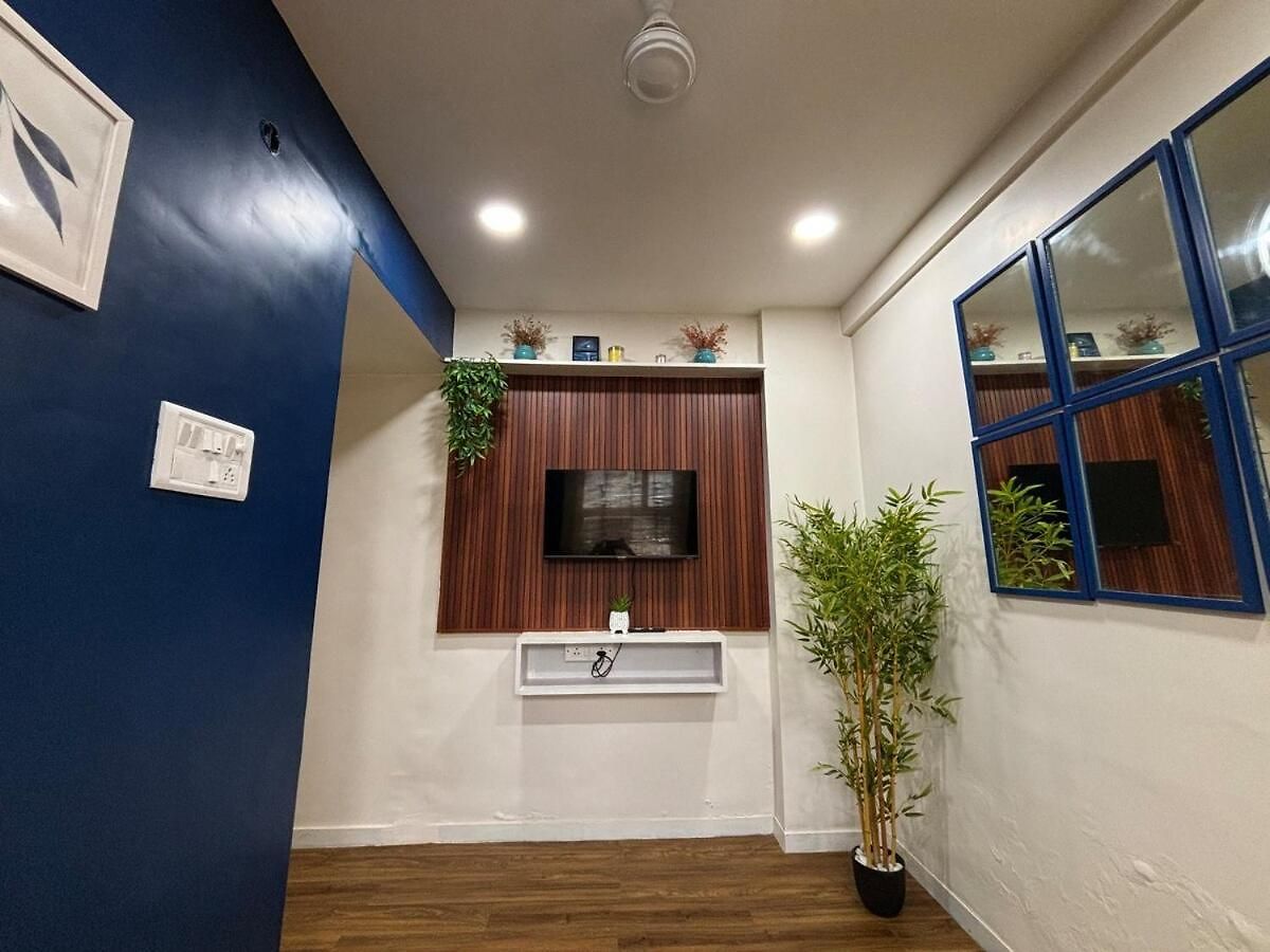 Apartment Sea-front 1-bhk At Carterroad Mumbai
