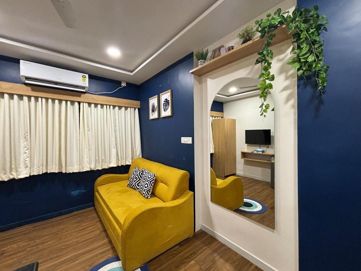 Sea-front 1-bhk At Carterroad Mumbai