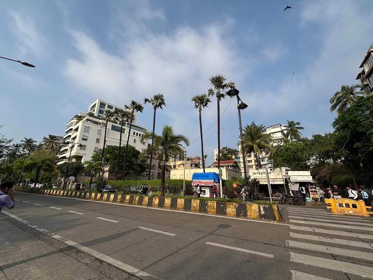 Sea-front 1-bhk At Carterroad Mumbai