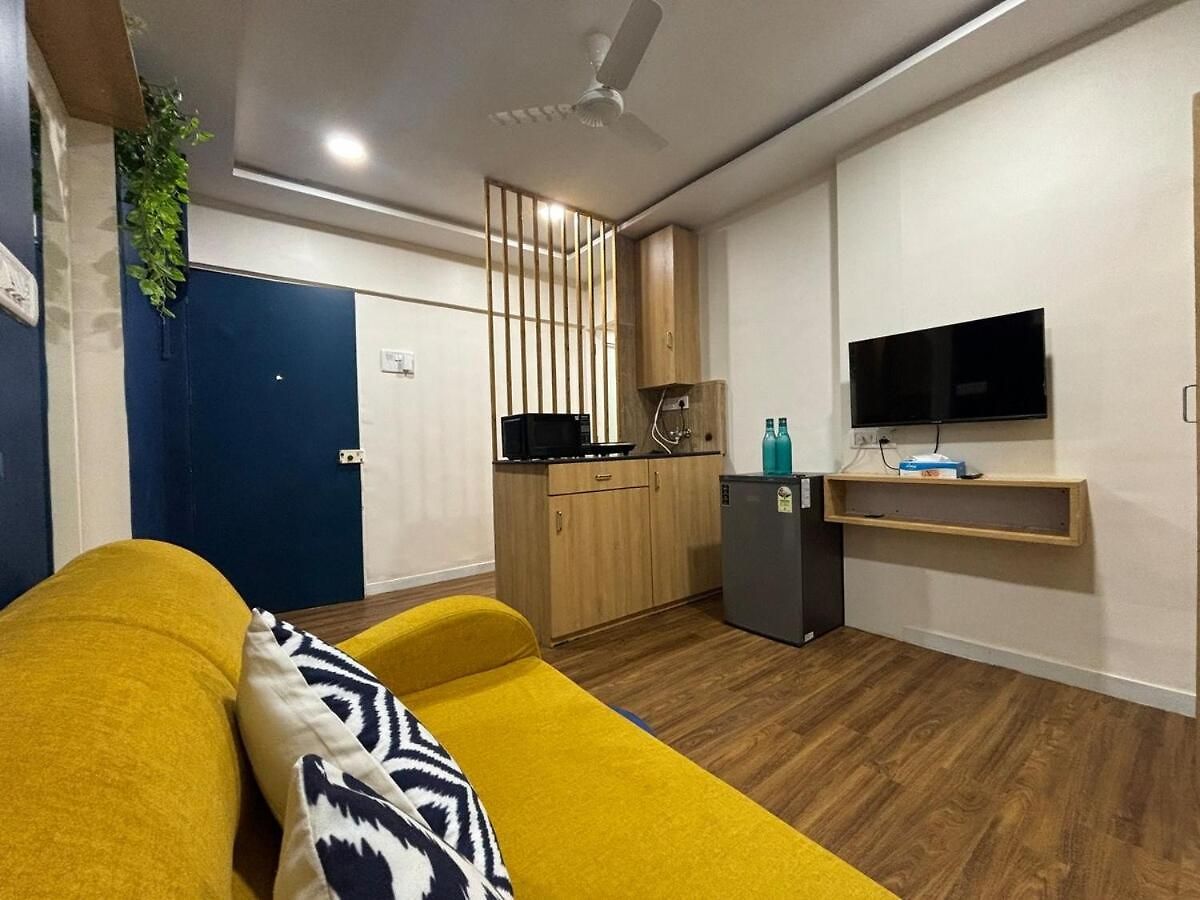 Apartment Sea-front 1-bhk At Carterroad *