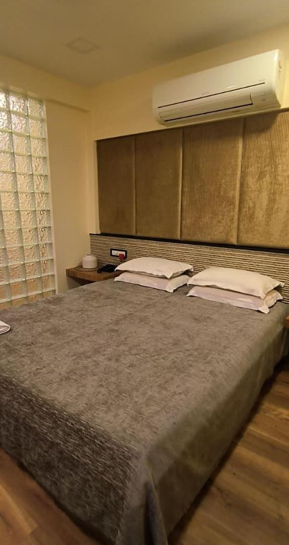 Metro Palace Bandra 3* Mumbai