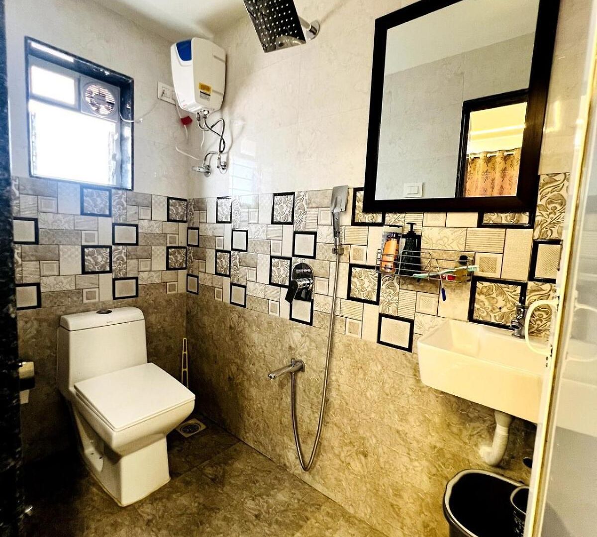Pinaki Comfort Apartment