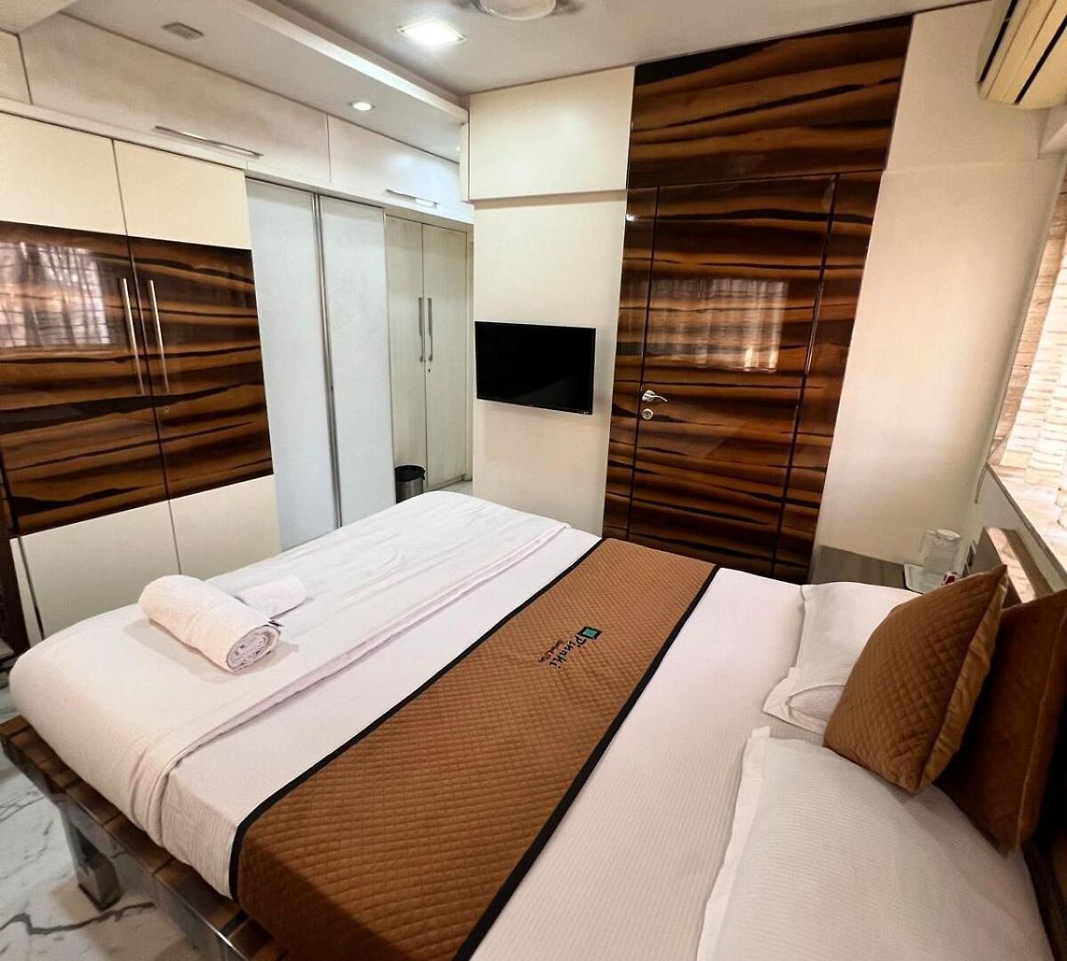 Pinaki Comfort Mumbai