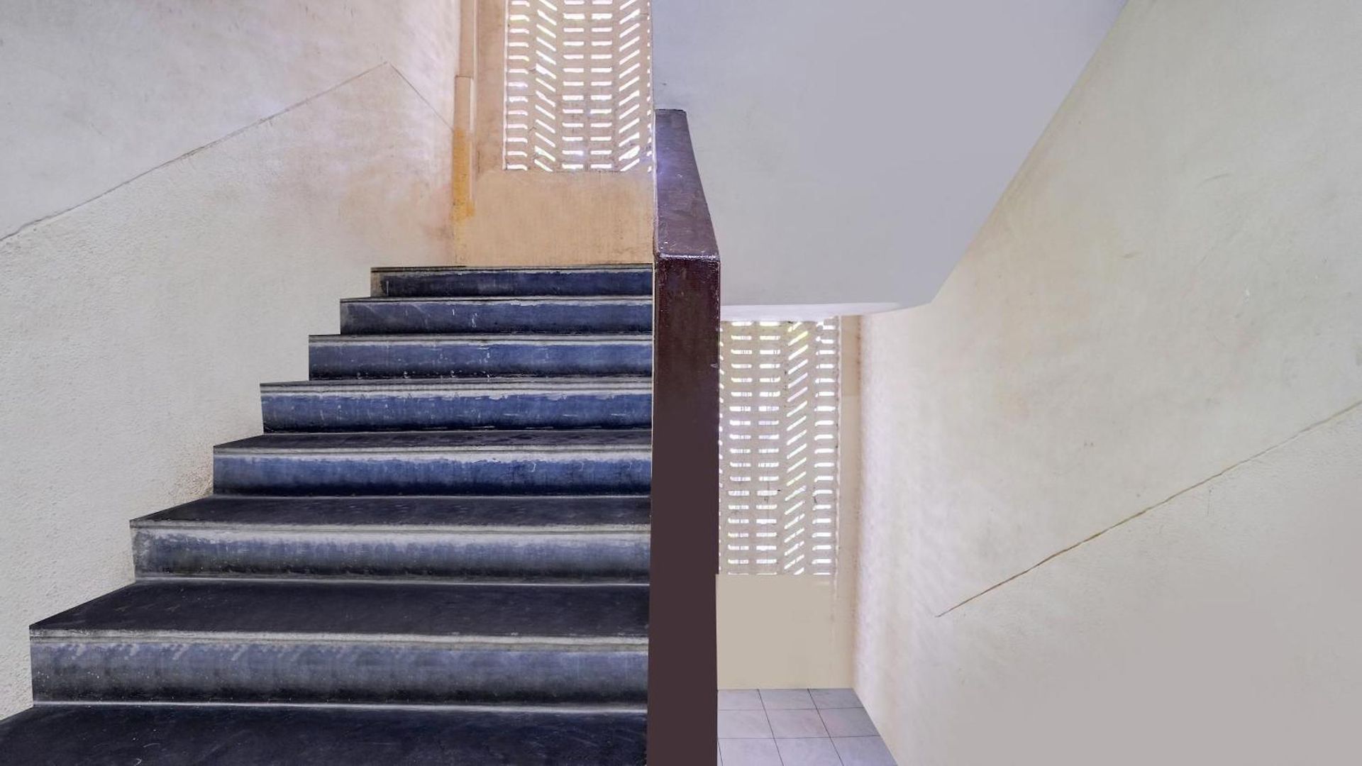 Hotel Fabhotel Dream Palace 3*