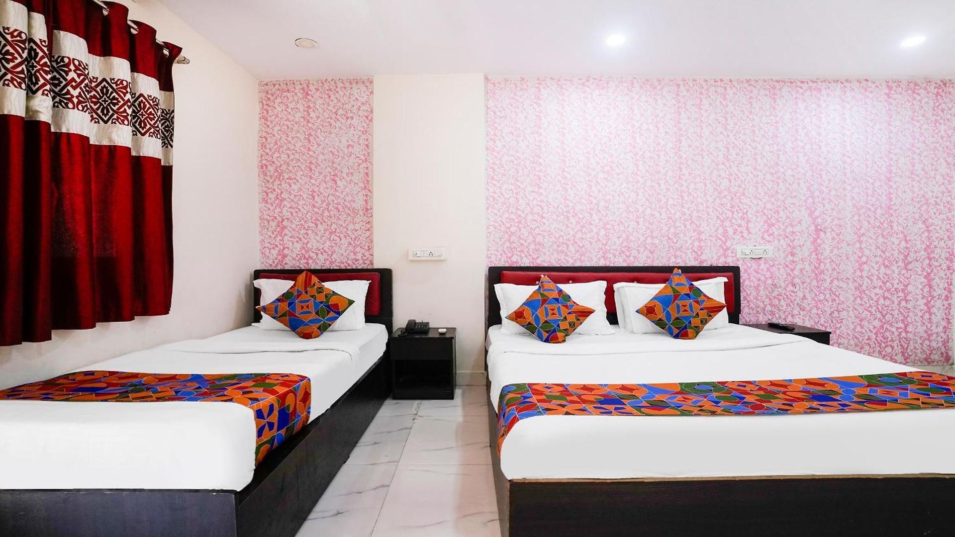 Fabhotel Dream Palace