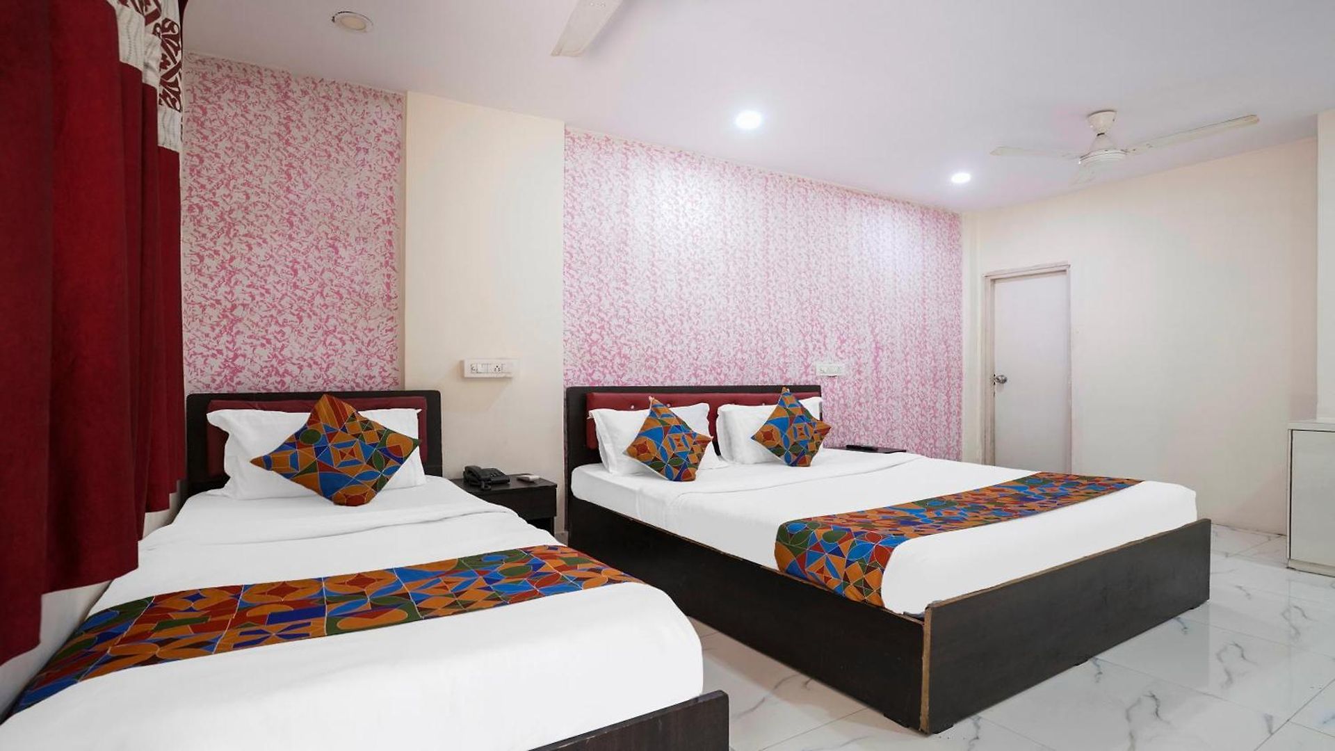 Fabhotel Dream Palace Hotel 3*