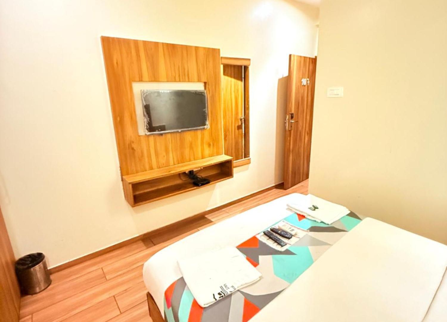 Hotel Cozy T2 Airport