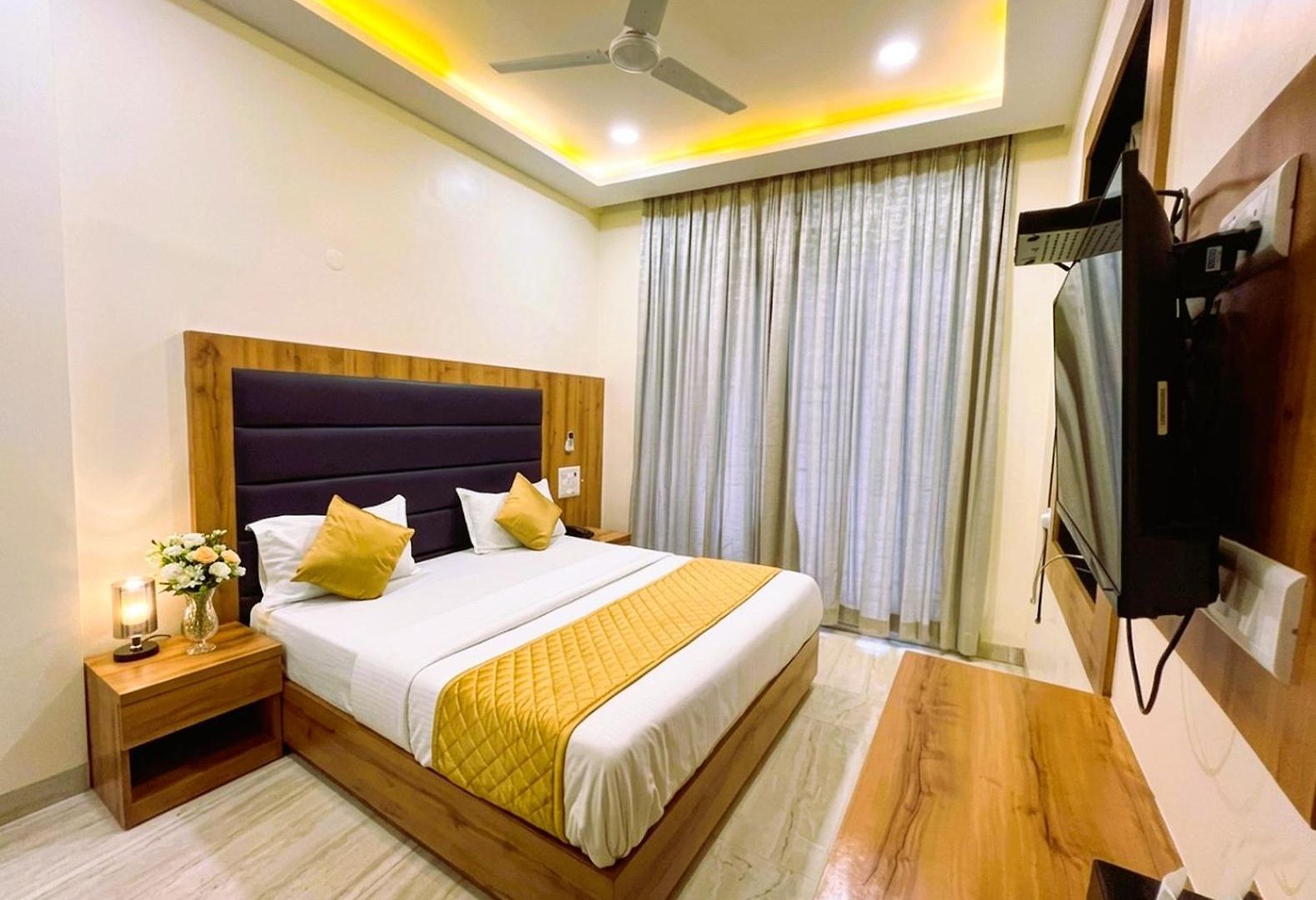 National - Grant Road 3* Mumbai