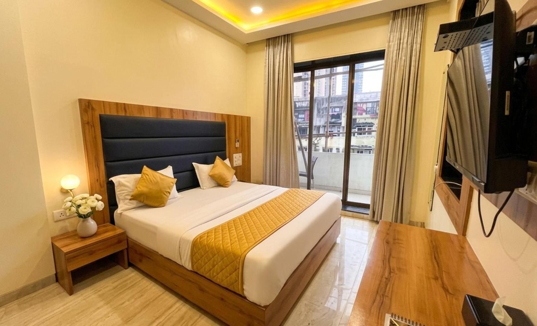 National - Grant Road Hotel Mumbai