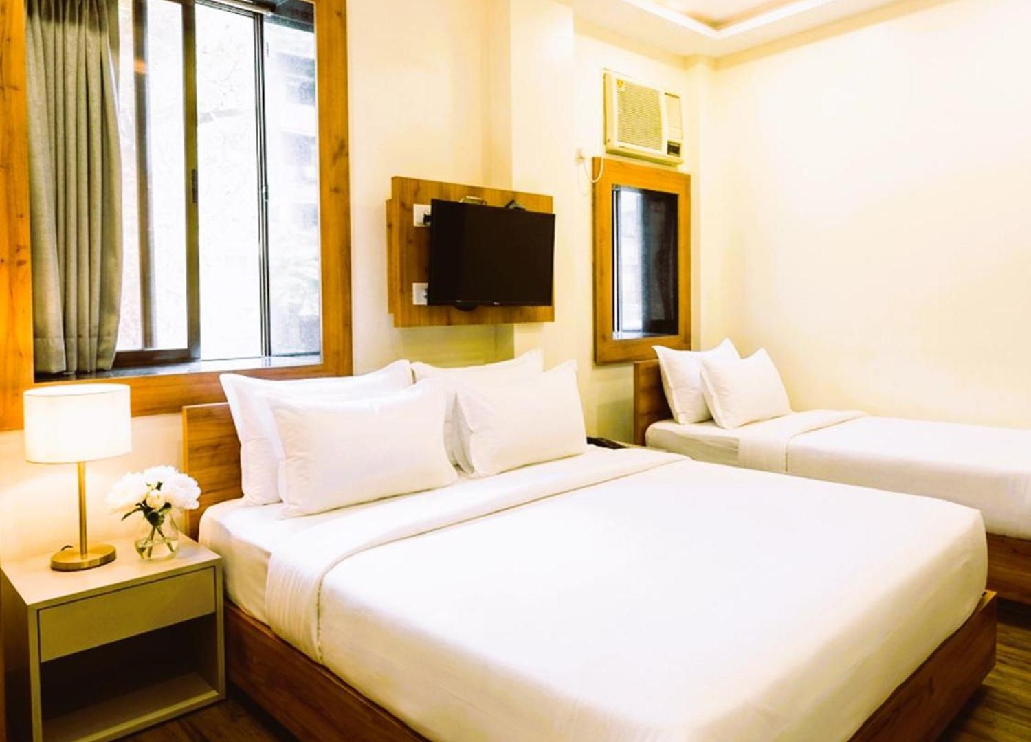 National - Grant Road 3* Mumbai