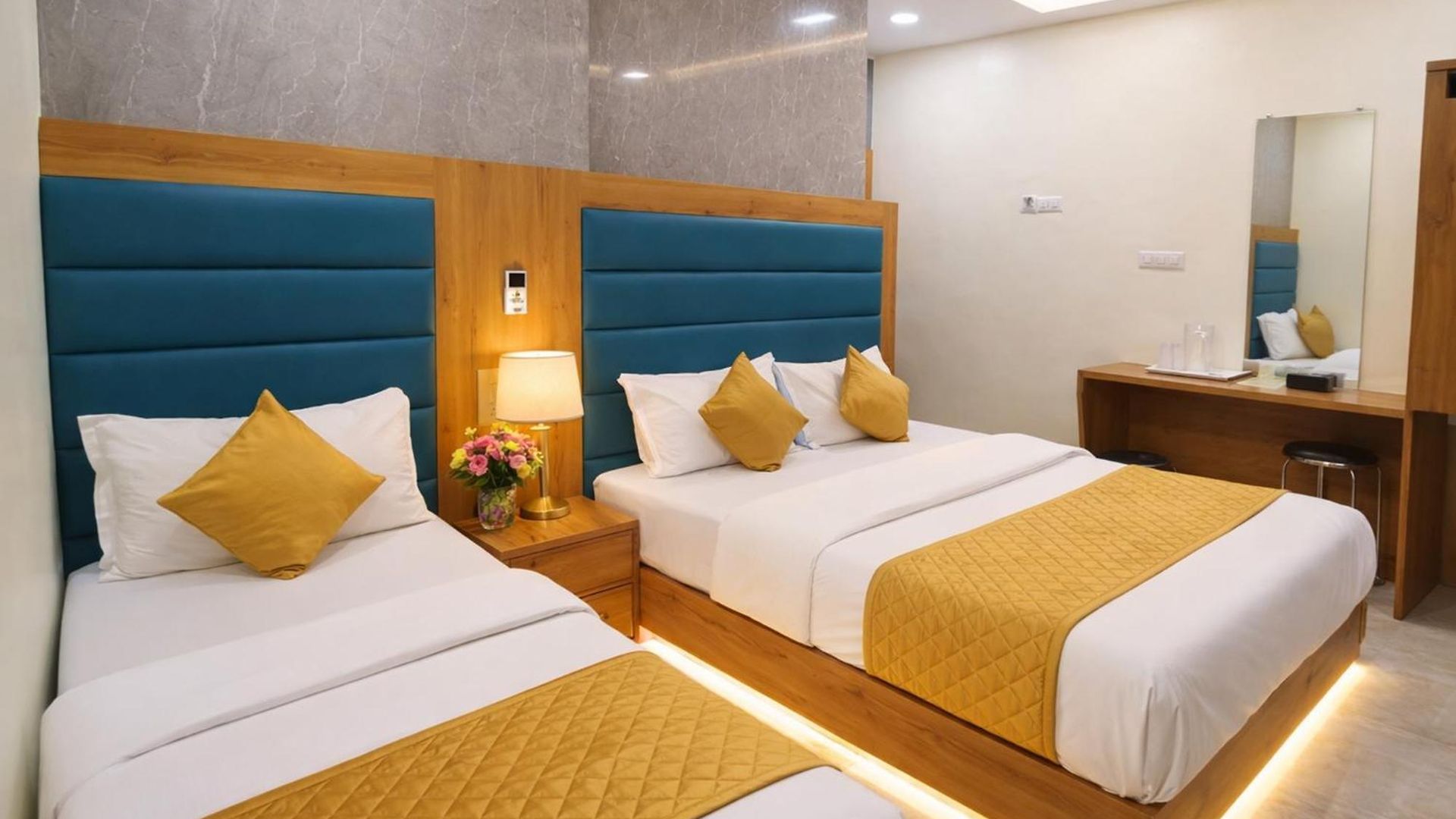 National - Grant Road Hotel 3*