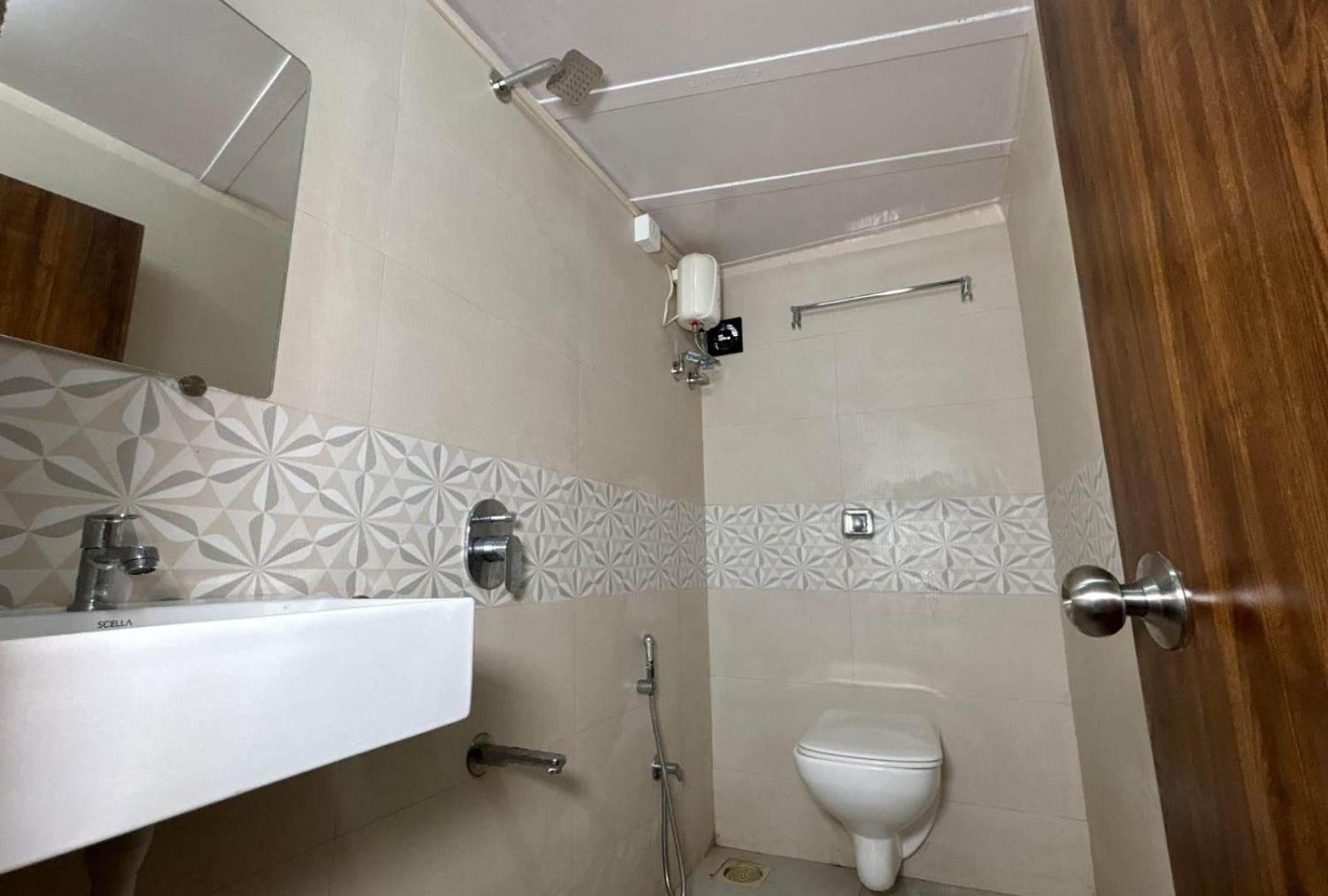 Hostel Aafee & Mumbai
