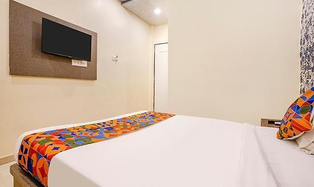 Glitz New United Nr International Airport 4* Mumbai