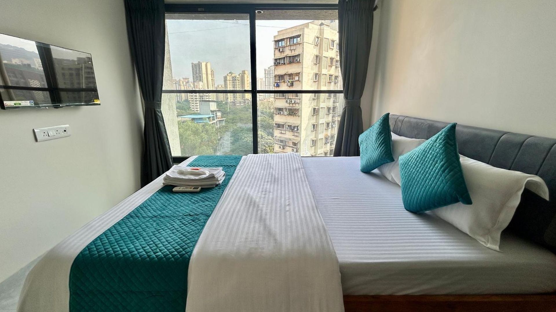 Guest house Urbannest Service Powai 3*