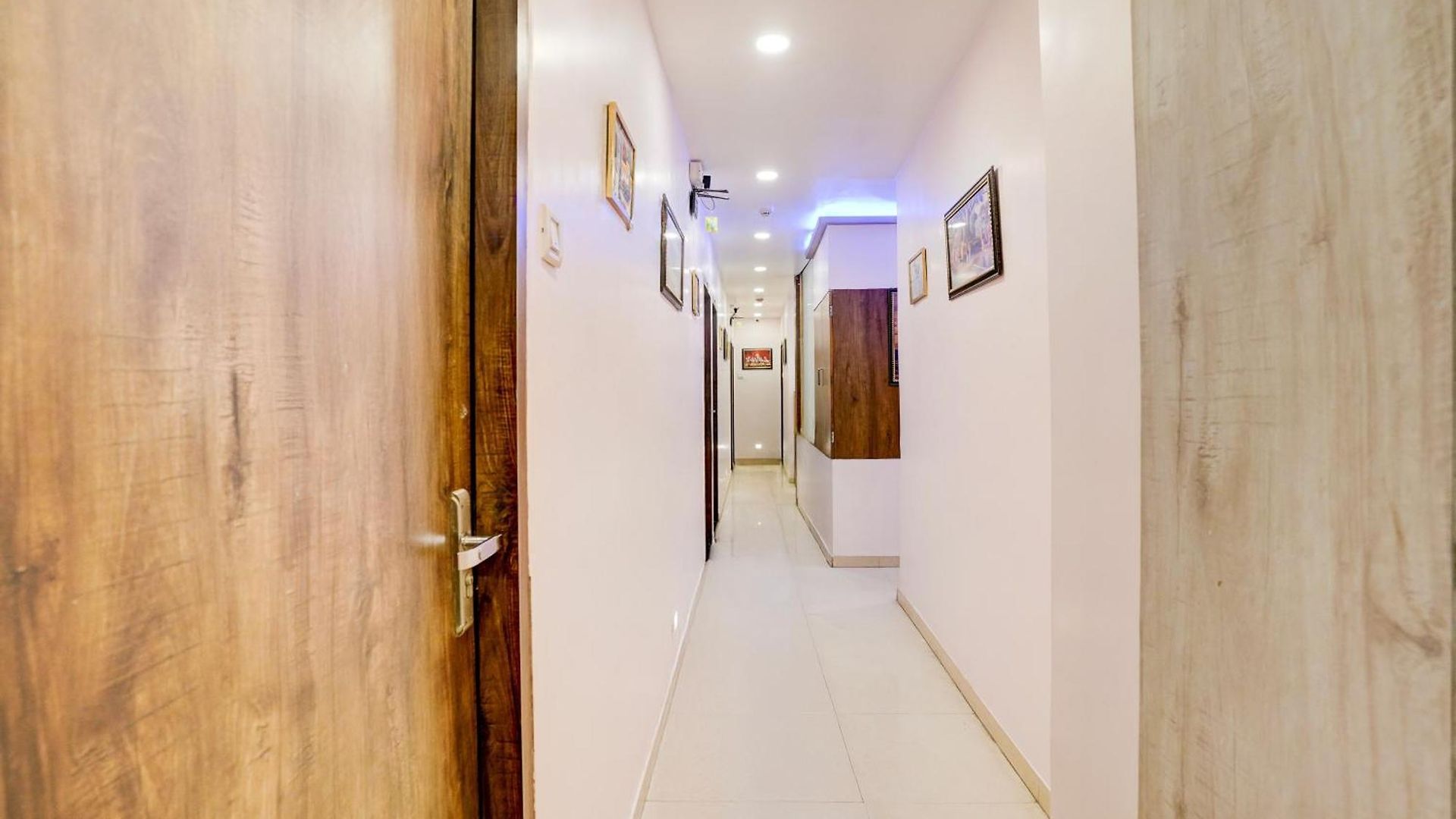 O Tawakkal Hotel 3*