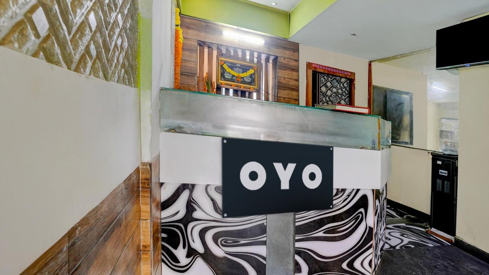 Hotel O Royal