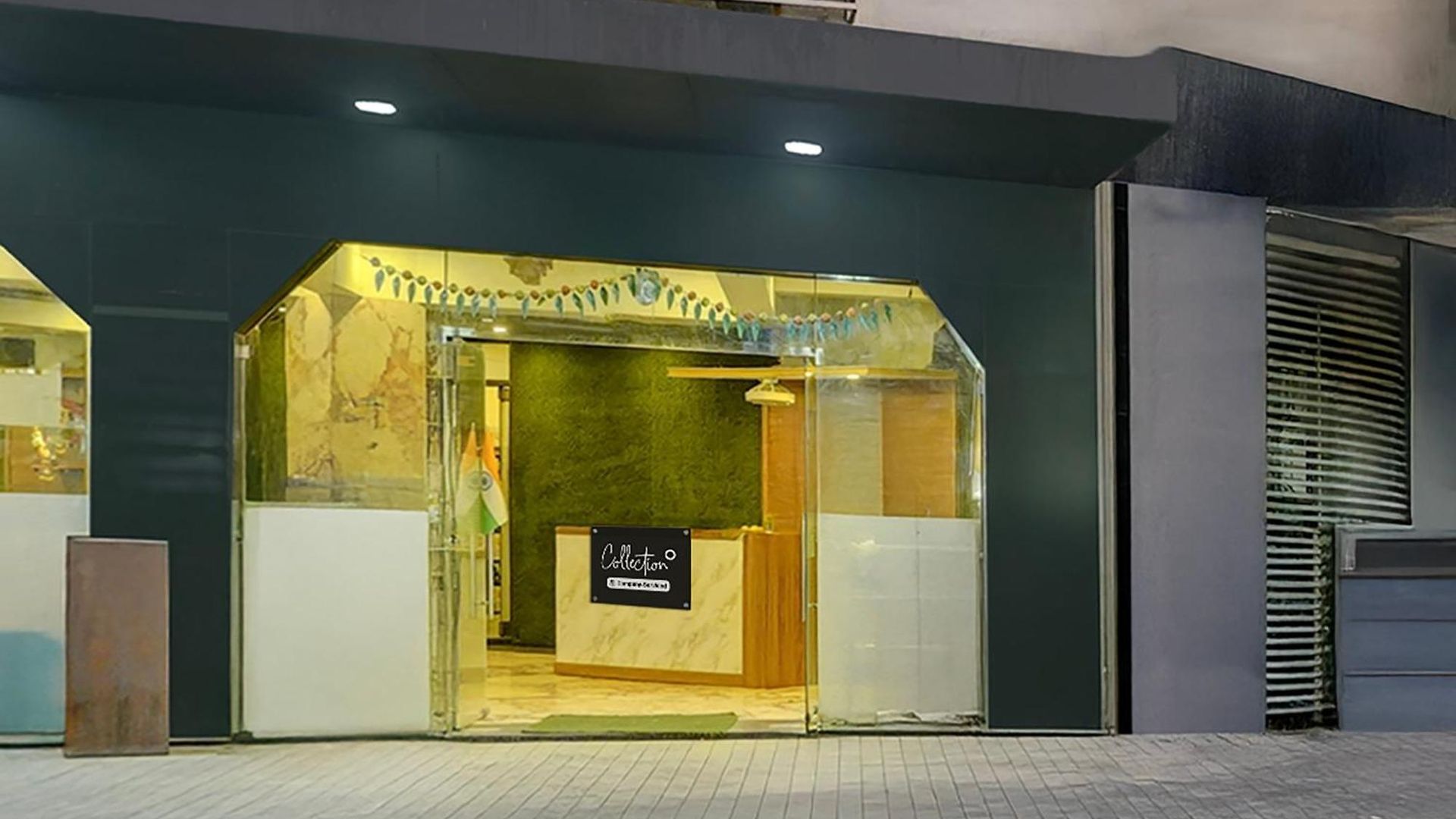 Collection O Lodha Experia Mall Dombiwali Formerly Rr 3*