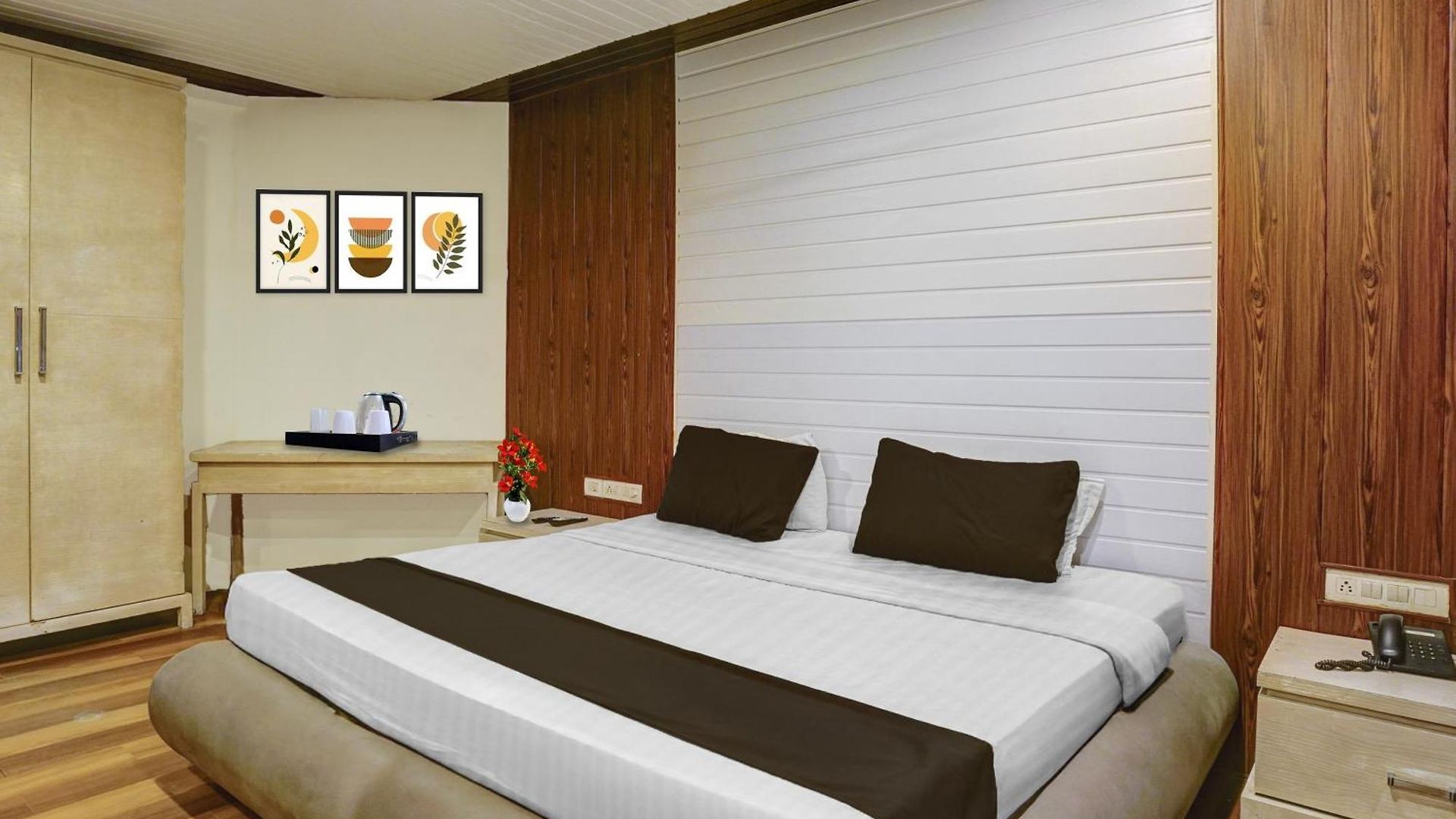 Collection O Lodha Experia Mall Dombiwali Formerly Rr Hotel 3*