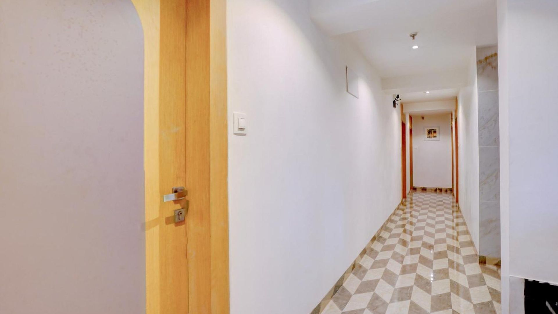 Townhouse Apmc Market Formerly Stayzi 3*