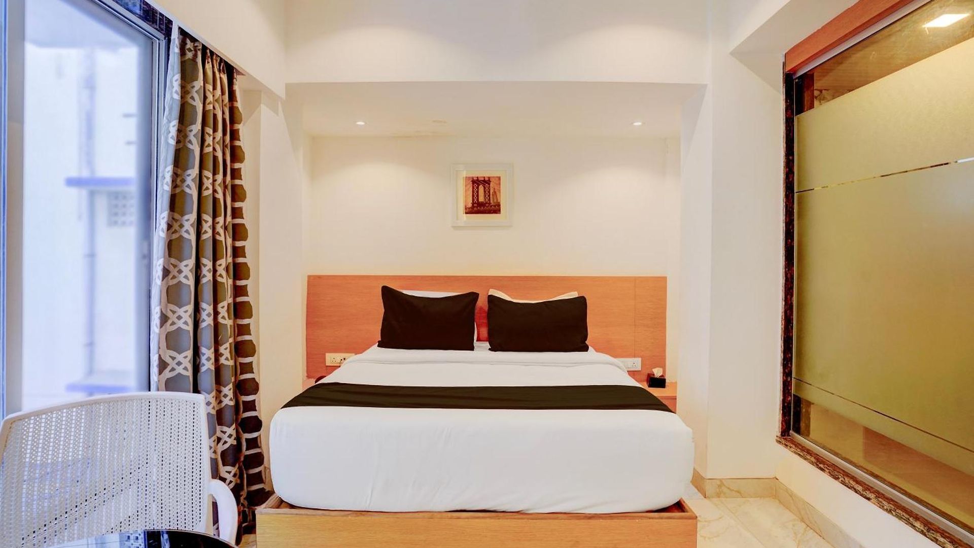Townhouse Apmc Market Formerly Stayzi 3*