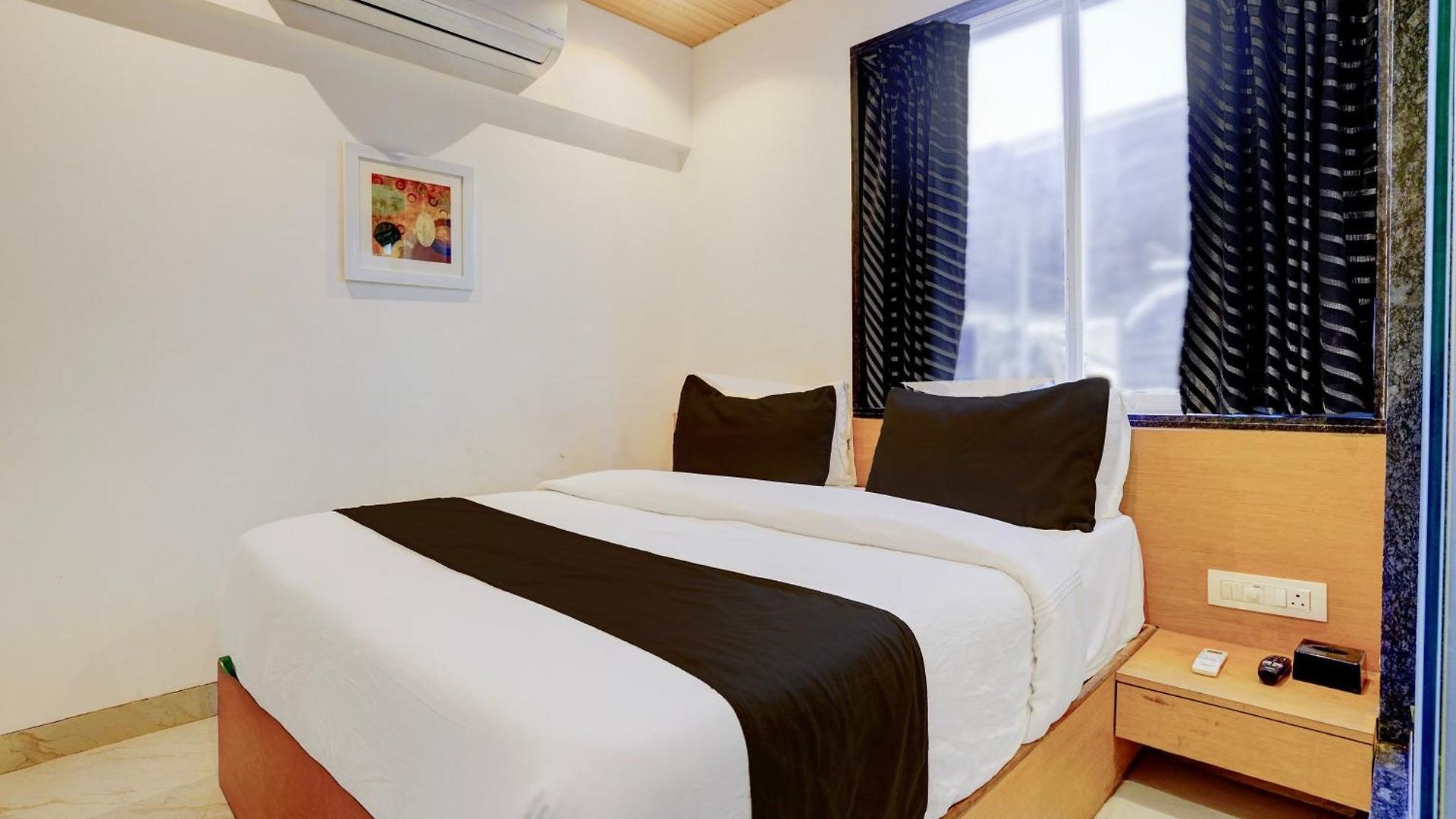 Hotel Townhouse Apmc Market Formerly Stayzi 3*