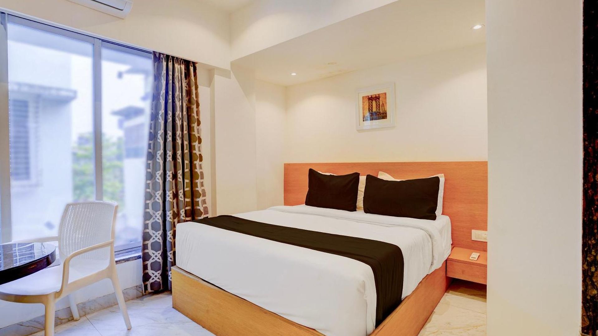 Townhouse Apmc Market Formerly Stayzi Hotel 3*