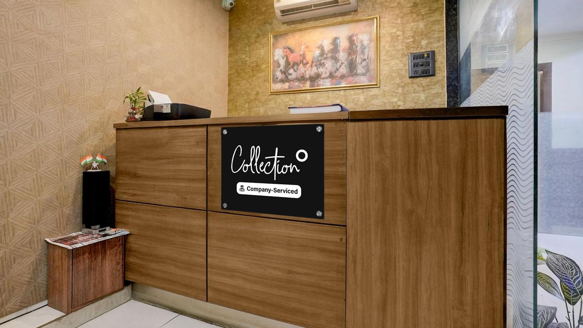 Collection O Asalpha Metro Station Formerly Venture Grand Mumbai