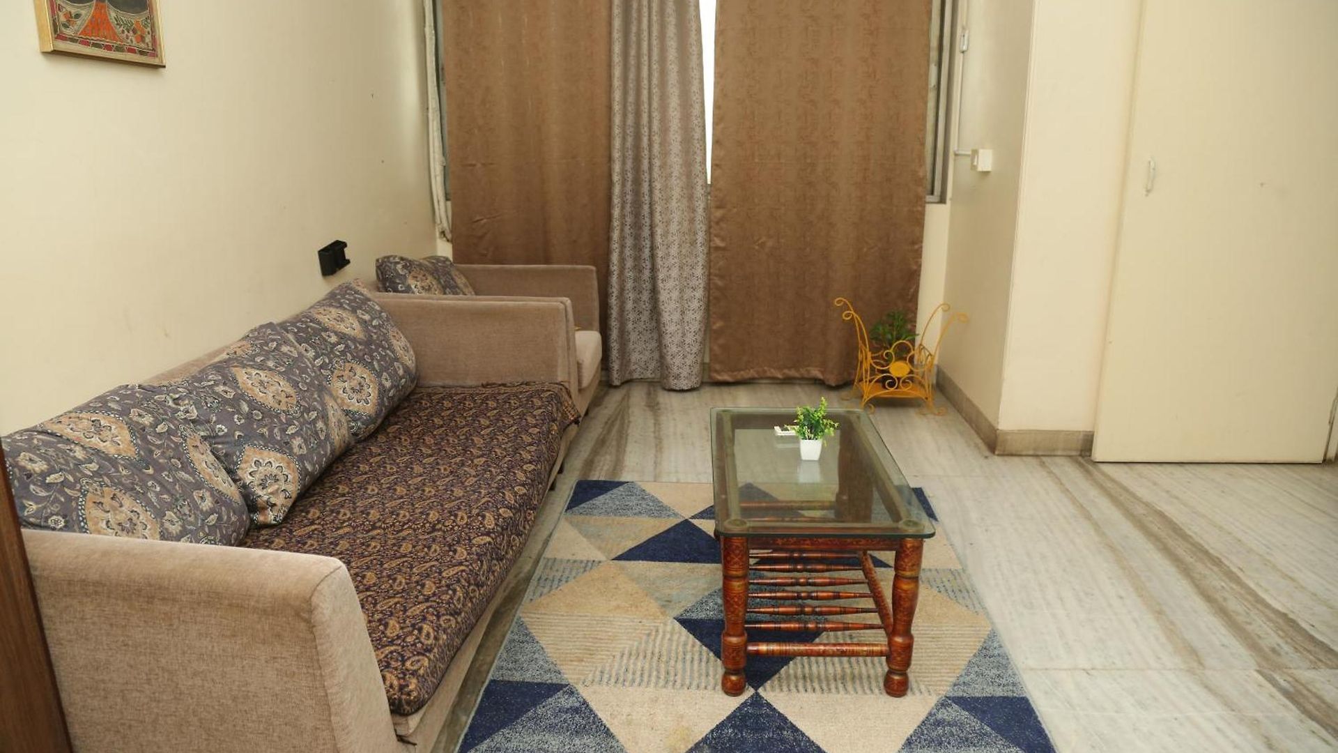 Ivy Link Palace 2bhk Oshiwara *